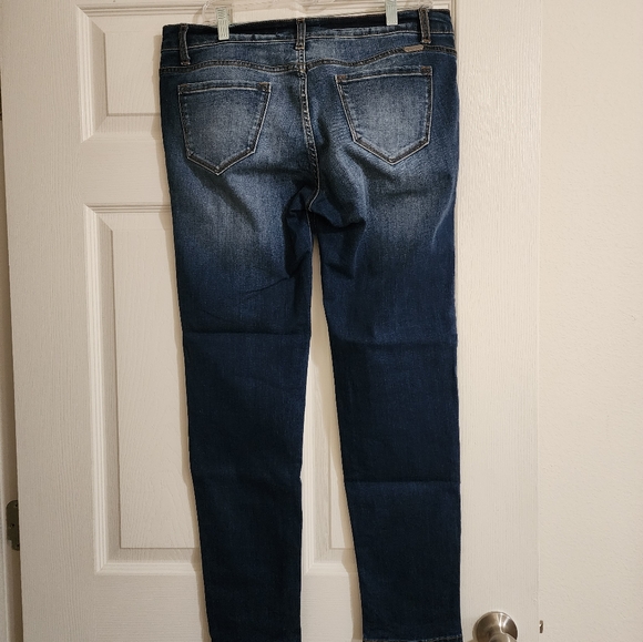 Kancan Skinny Jeans size 15/31-29" inseam gently worn!!! - Picture 2 of 4